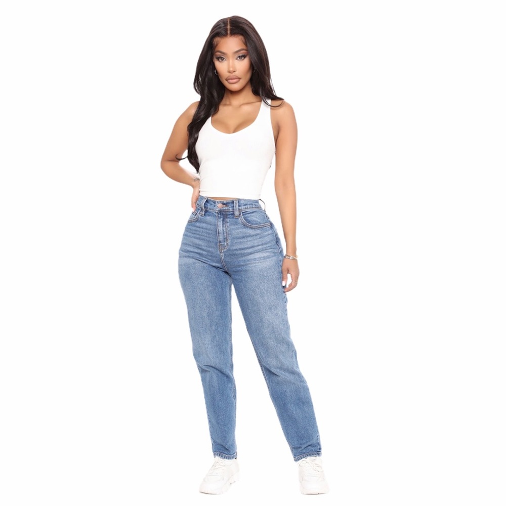 Fashion Nova “I Got It From My Mama” Mom Jeans